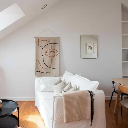 Carlos Ii - Stylish 2 Bedroom In Lapa Lisboa