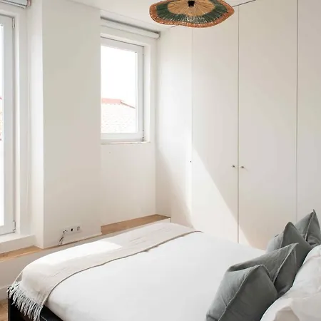 Carlos Ii - Stylish 2 Bedroom In Lapa Lisboa