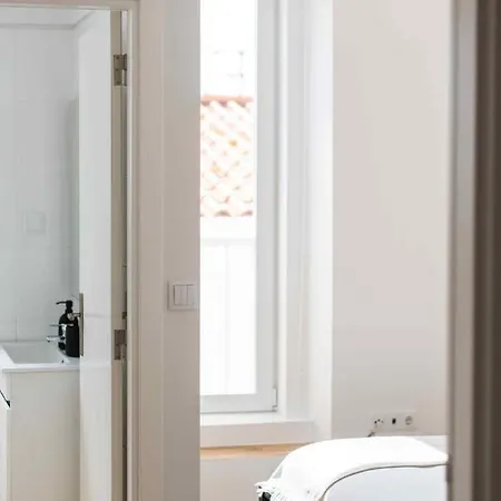 Carlos Ii - Stylish 2 Bedroom In Lapa *