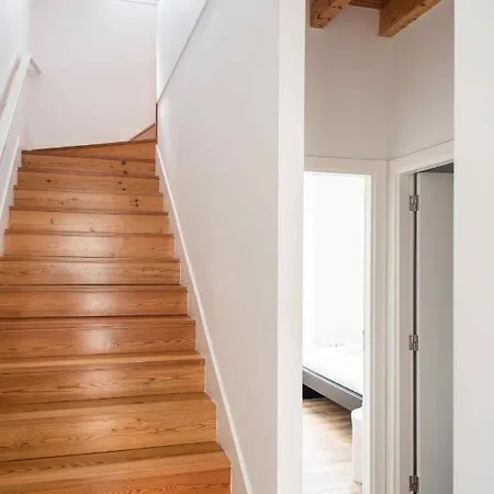 Carlos Ii - Stylish 2 Bedroom In Lapa